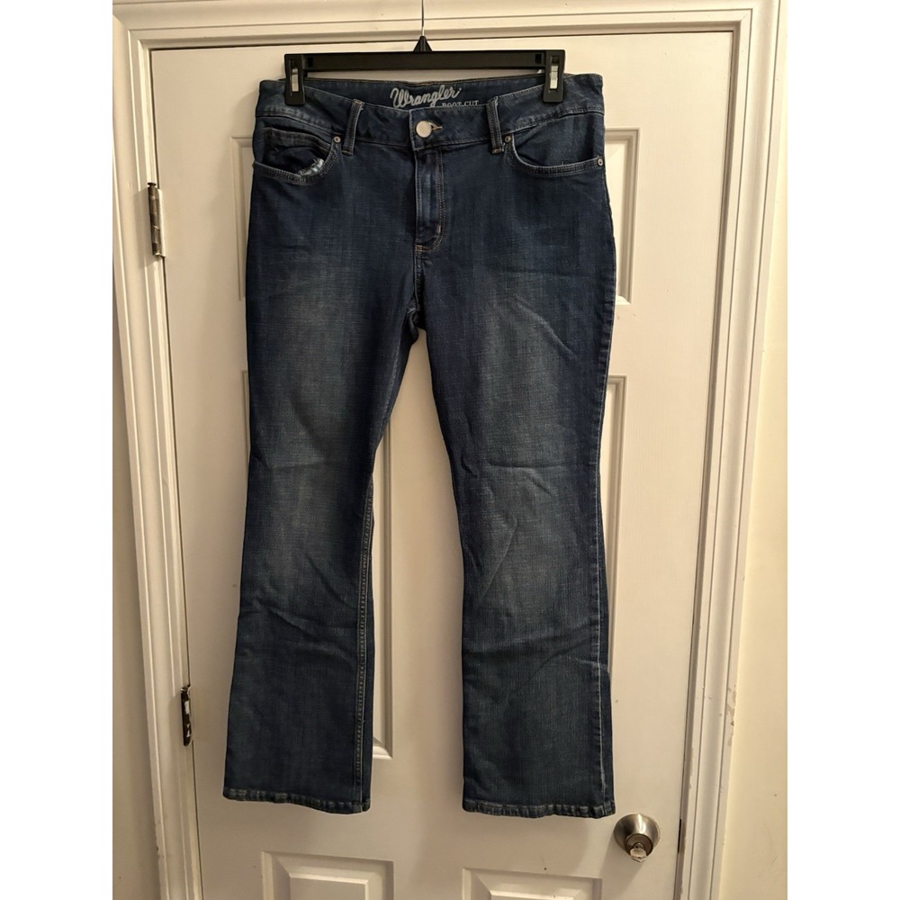 Wrangler Jeans Womens 15x32 Boot Cut Blue Wash Denim Cowgirl Western